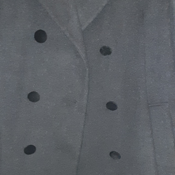 A Liz Claiborne Classic /Selling for a dear friend - Picture 2 of 8